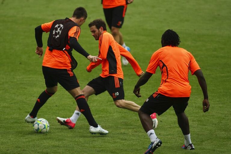 What Is a Nutmeg in Football & Why Is It Called That? Football Collective